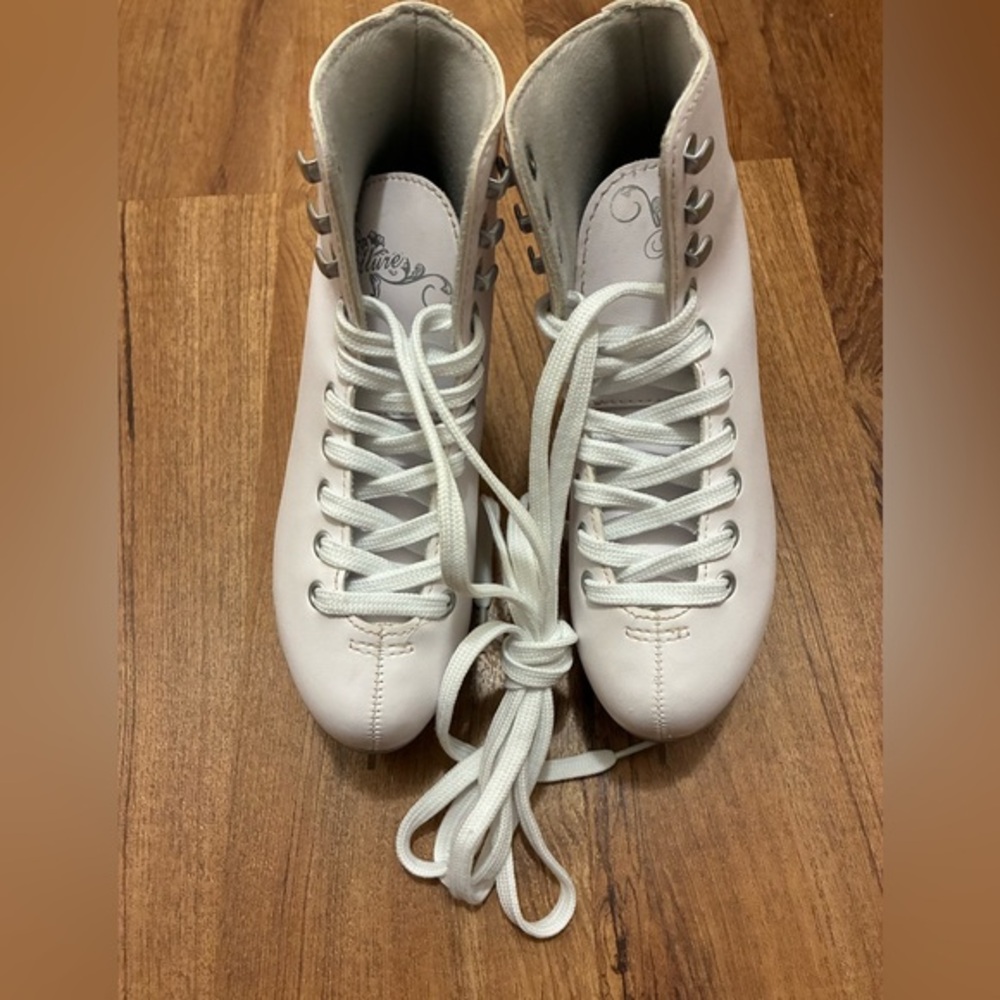 Girls White Figure Skates